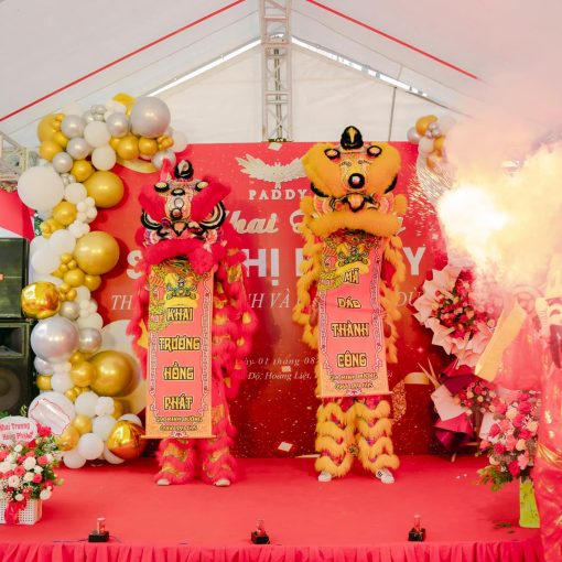 Cách khai trương thu hút khách