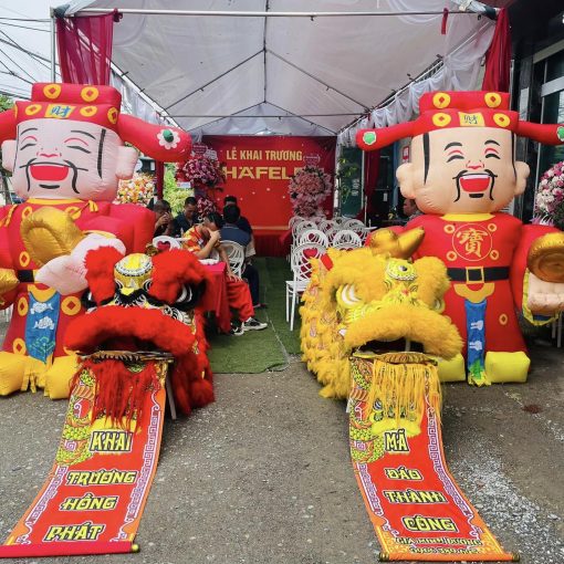 Người đi mở hàng khai trương nên làm gì