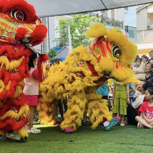 thuê múa lân trung thu giá bao nhiêu